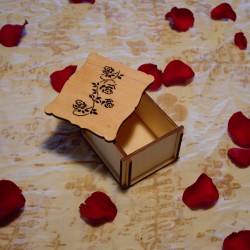 Scatolina con rose
